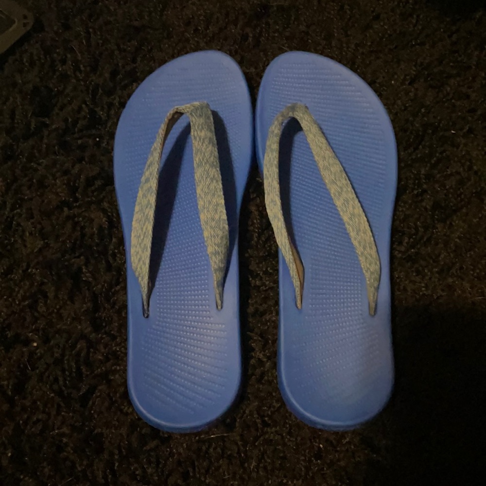 blue allbirds flip flops